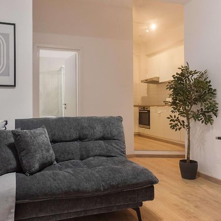 לרנקה Phaedrus Living City Breeze Residences Finesse מראה חיצוני תמונה